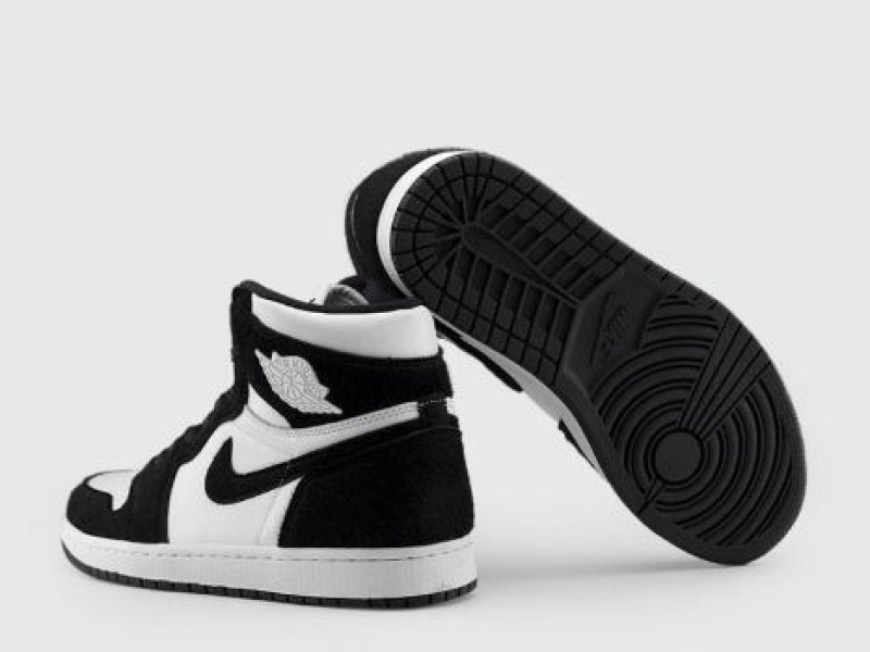 Nike Air Jordan 1 High Panda