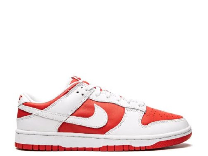 Nike SB Dunk Low blancas con rojo