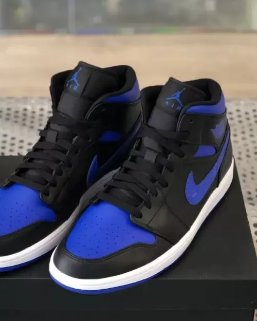 Nike Air Jordan 1 Mid negro con azul - Tienda del Oso | Tienda de Zapatillas 